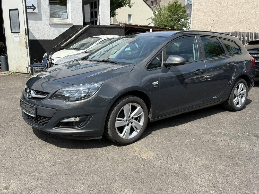 Opel Astra J Sports Tourer Active *1.Hand*Scheckheft