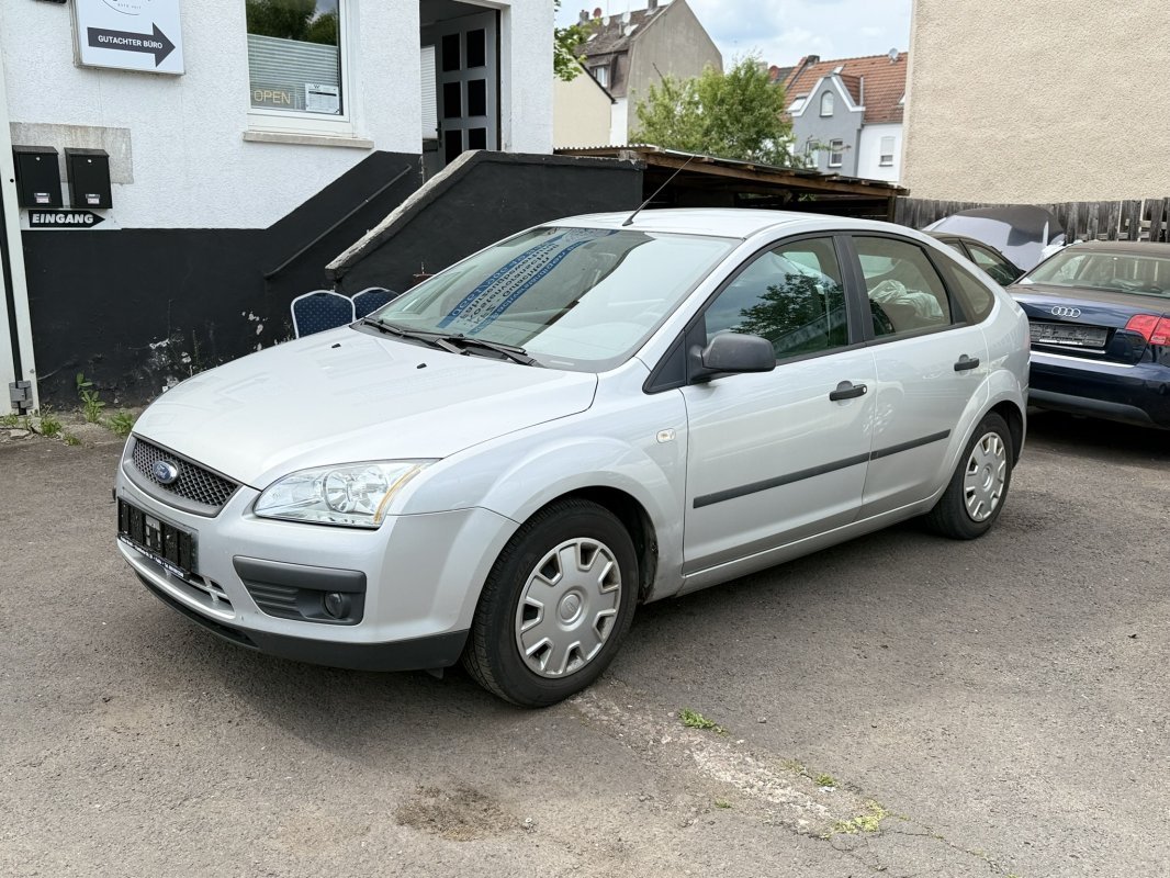 Ford Focus Lim. Trend *TÜV *KLIMA *DIESEL